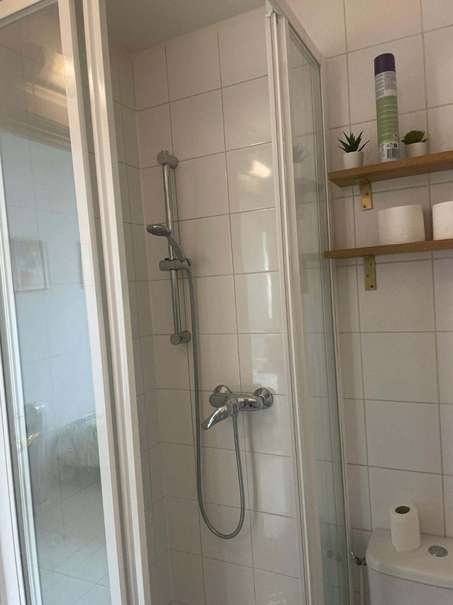 Beau Studio A 30Min De Paris Apartment Bobigny Ngoại thất bức ảnh